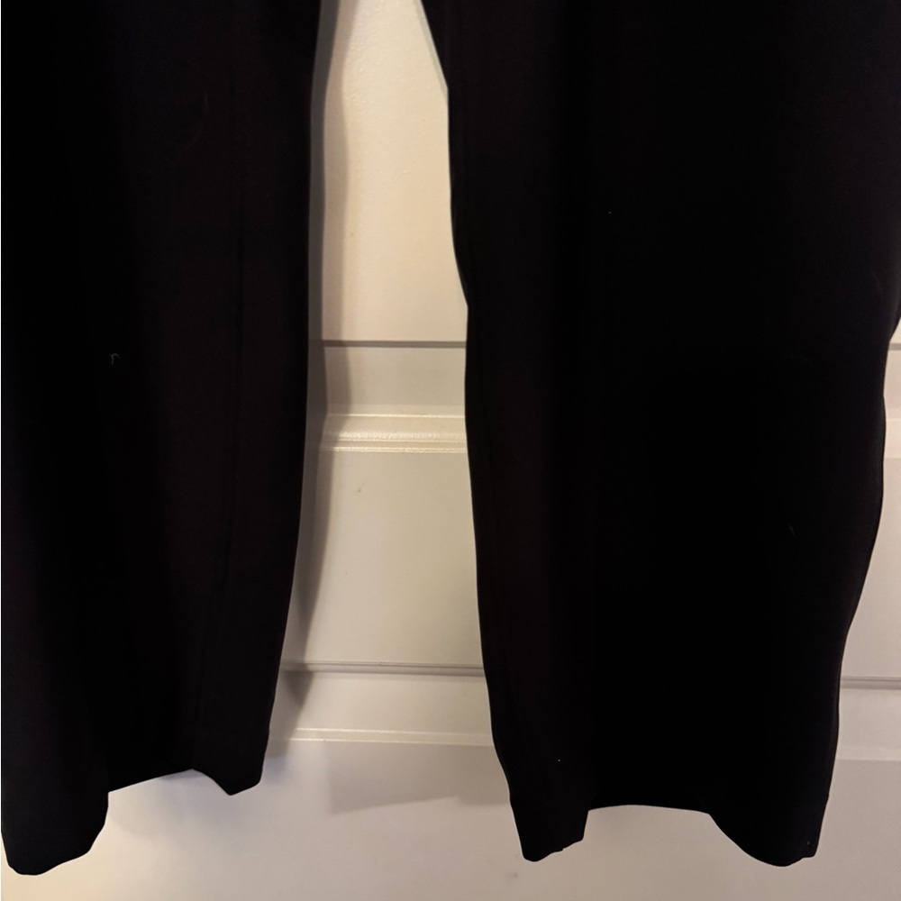 Lululemon Drawstring Pants - Picture 3 of 4
